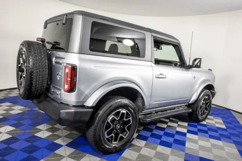More photos of 2023 Ford Bronco Outer Banks at Apple Sport Imports, TX