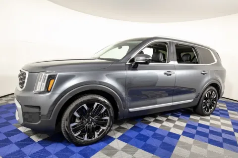 Gray 2024 Kia Telluride SX for sale in Austin, TX