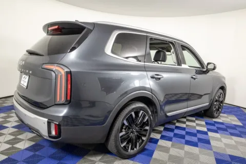 More photos of 2024 Kia Telluride SX at Apple Sport Imports, TX