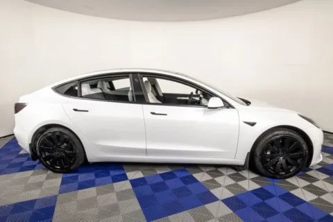 More photos of 2022 Tesla Model 3 at Apple Sport Imports, TX
