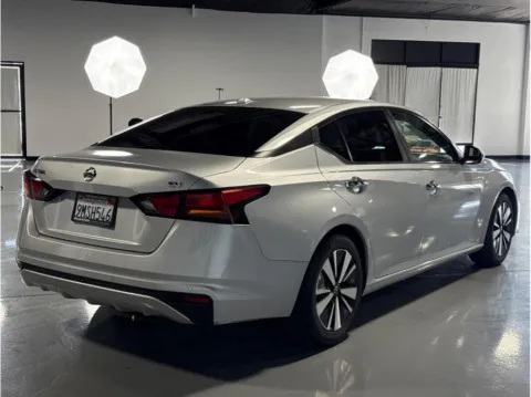 More photos of 2022 Nissan Altima 2.5 SV Sedan 4D at Quantum Auto Sales - Garden Grove, CA