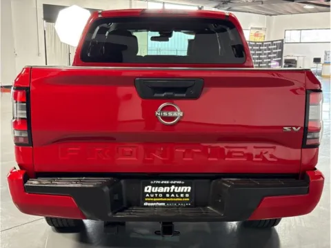 More photos of 2022 Nissan Frontier Crew Cab SV Pickup 4D 5 ft at Quantum Auto Sales - Garden Grove, CA