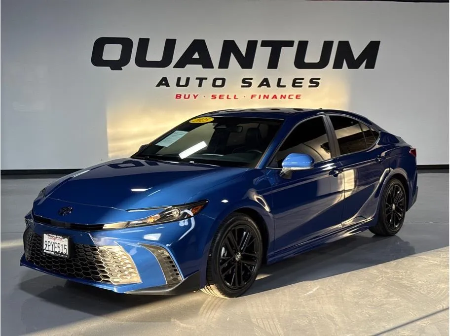 2025 Toyota Camry SE Sedan 4D for sale in Garden Grove, CA