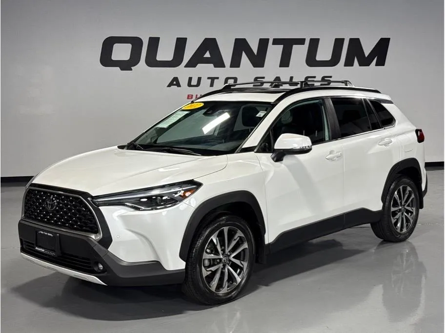 2022 Toyota Corolla Cross XLE