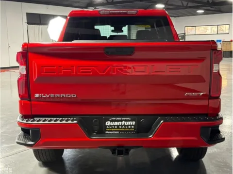 More photos of 2022 Chevrolet Silverado 1500 Crew Cab RST Pickup 4D 5 3/4 ft at Quantum Auto Sales - Garden Grove, CA