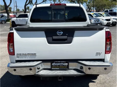 More photos of 2020 Nissan Frontier Crew Cab SV Pickup 4D 5 ft at Quantum Auto Sales - Garden Grove, CA