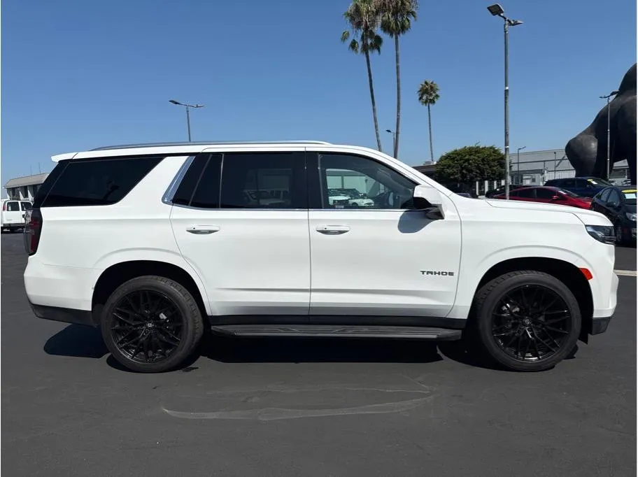 2021 Chevrolet Tahoe LS photo 16