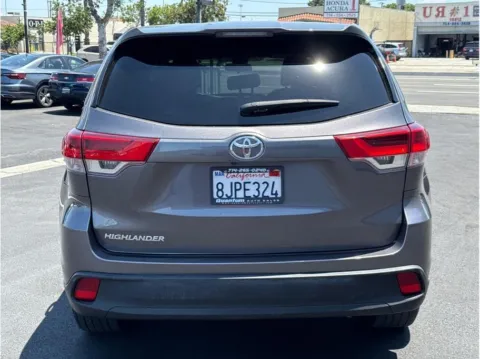 More photos of 2019 Toyota Highlander LE Sport Utility 4D at Quantum Auto Sales - Garden Grove, CA