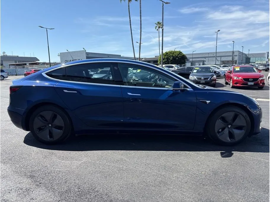 2018 Tesla Model 3 Long Range photo 13