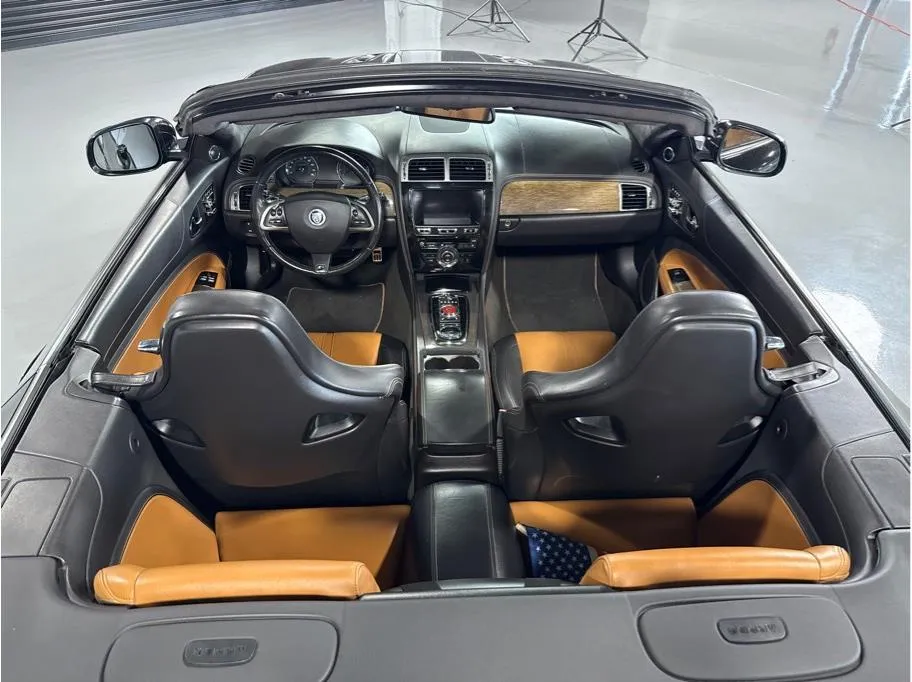 2014 Jaguar XK XKR Convertible photo 4