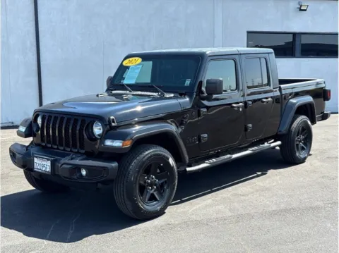Black 2021 Jeep Gladiator California Edition Pickup 4D 5 ft for sale in Garden Grove, CA