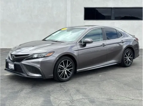 Gray 2022 Toyota Camry SE Sedan 4D for sale in Garden Grove, CA