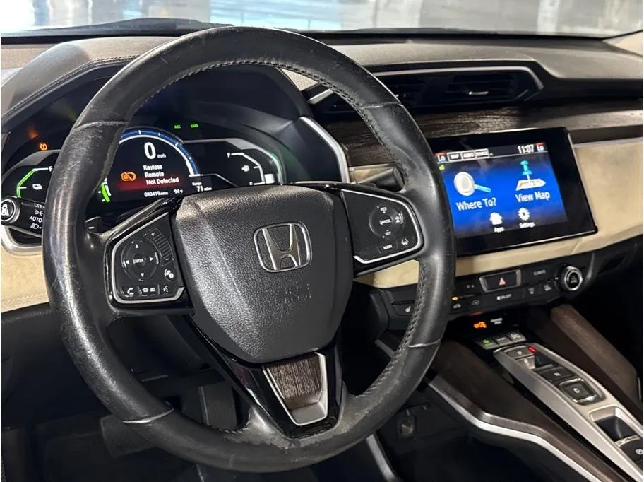 2018 Honda Clarity Plug-In Hybrid Touring photo 17