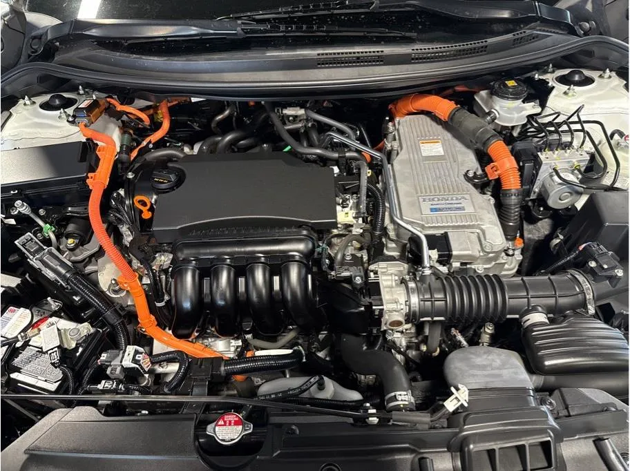 2018 Honda Clarity Plug-In Hybrid Touring photo 18