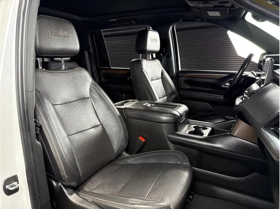 2021 Chevrolet Suburban High Country photo 10