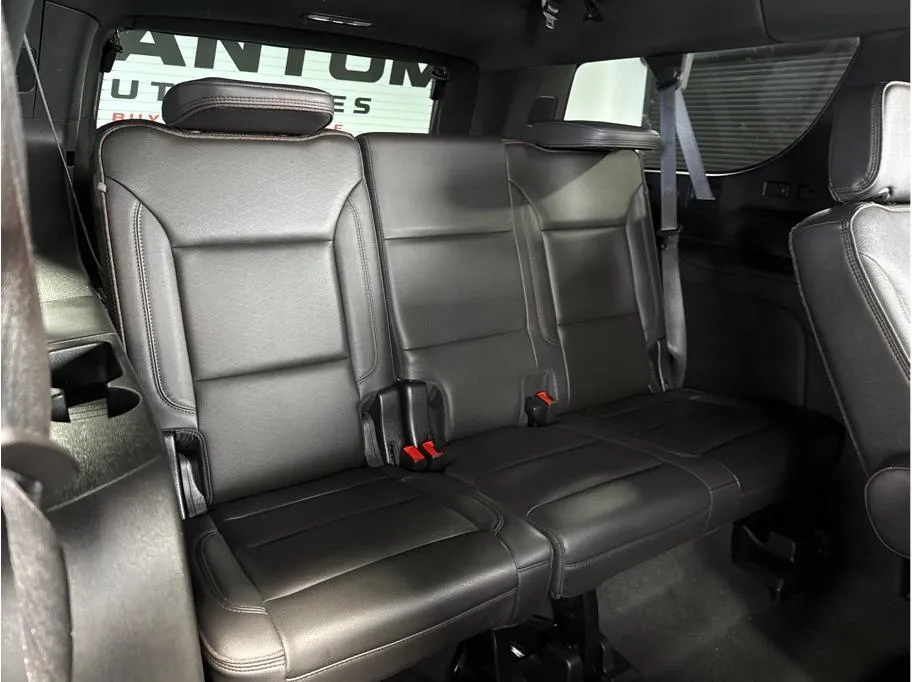 2021 Chevrolet Suburban High Country photo 4