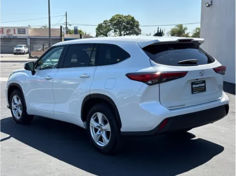 Another view of 2022 Toyota Highlander LE Sport Utility 4D for sale in Garden Grove, CA at Quantum Auto Sales - Garden Grove