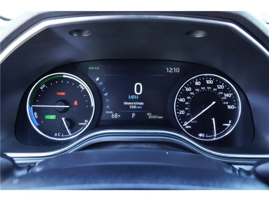 2020 Toyota Avalon Hybrid XLE photo 6