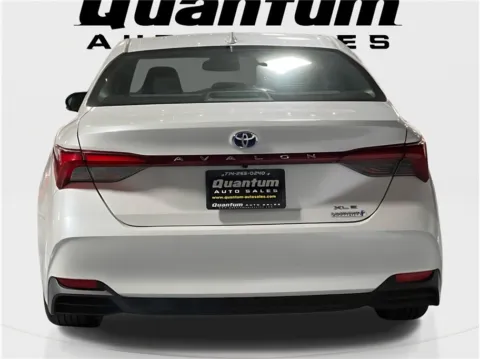 More photos of 2020 Toyota Avalon Hybrid XLE Sedan 4D at Quantum Auto Sales - Garden Grove, CA