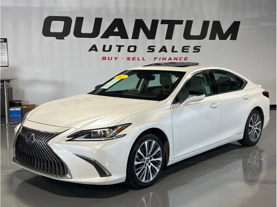 White 2021 Lexus ES 300h Sedan 4D for sale in Garden Grove, CA