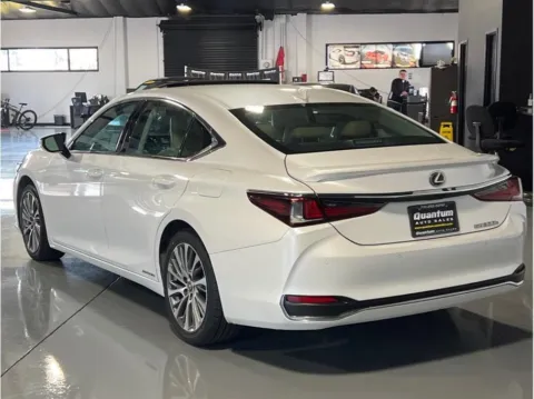 Another view of 2021 Lexus ES 300h Sedan 4D for sale in Garden Grove, CA at Quantum Auto Sales - Garden Grove