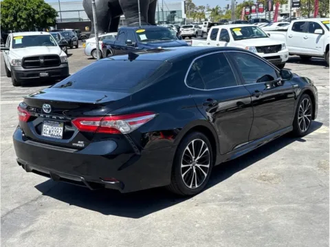 More photos of 2019 Toyota Camry Hybrid SE Sedan 4D at Quantum Auto Sales - Garden Grove, CA