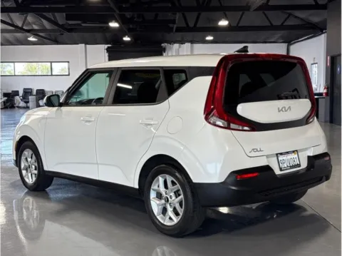 Another view of 2022 Kia Soul LX Wagon 4D for sale in Garden Grove, CA at Quantum Auto Sales - Garden Grove
