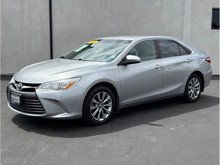 Silver 2016 Toyota Camry XLE Sedan 4D for sale in Garden Grove, CA