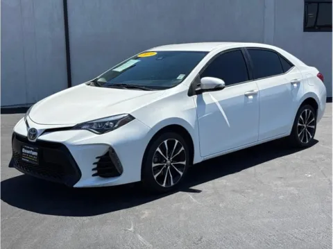 White 2019 Toyota Corolla SE Sedan 4D for sale in Garden Grove, CA