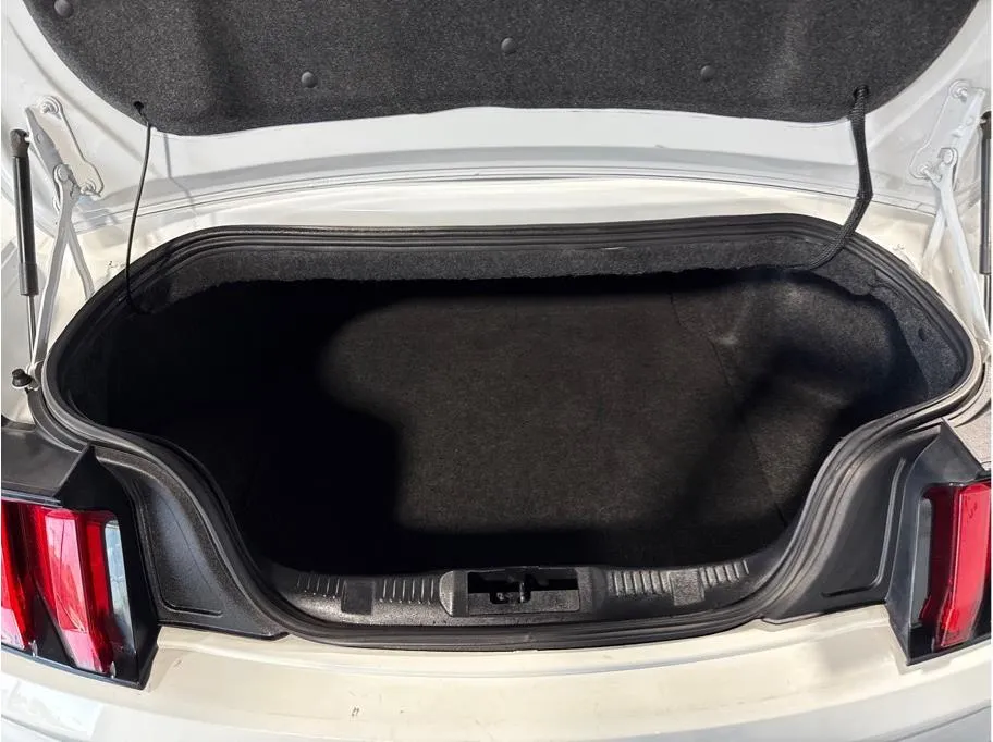 2022 Ford Mustang EcoBoost Premium Convertible photo 4