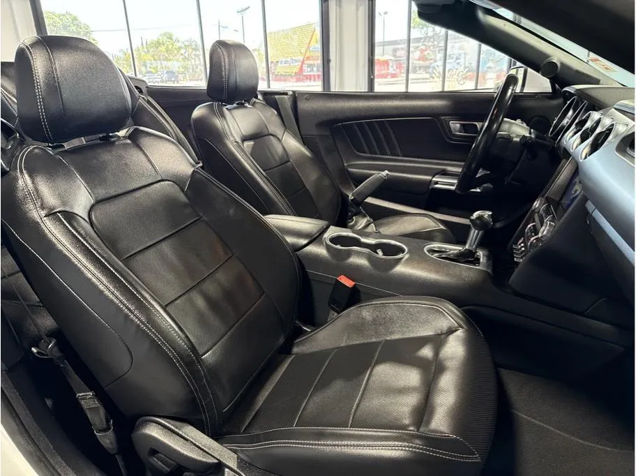 2022 Ford Mustang EcoBoost Premium Convertible photo 22