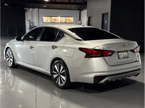 Another view of 2021 Nissan Altima 2.5 SV Sedan 4D for sale in Garden Grove, CA at Quantum Auto Sales - Garden Grove
