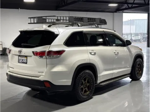 More photos of 2016 Toyota Highlander Limited Sport Utility 4D at Quantum Auto Sales - Garden Grove, CA