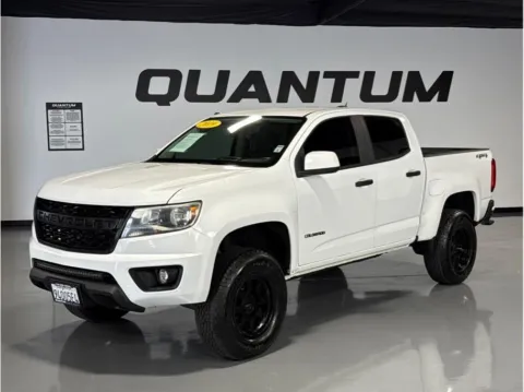 White 2019 Chevrolet Colorado Crew Cab LT Pickup 4D 5 ft for sale in Garden Grove, CA