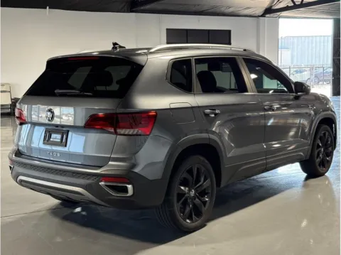 More photos of 2022 Volkswagen Taos SE Sport Utility 4D at Quantum Auto Sales - Garden Grove, CA