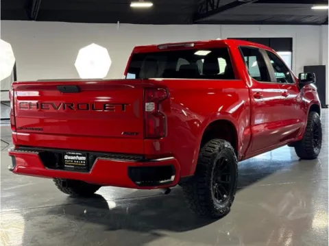 More photos of 2022 Chevrolet Silverado 1500 Limited Crew Cab RST Pickup 4D 5 3/4 ft at Quantum Auto Sales - Garden Grove, CA