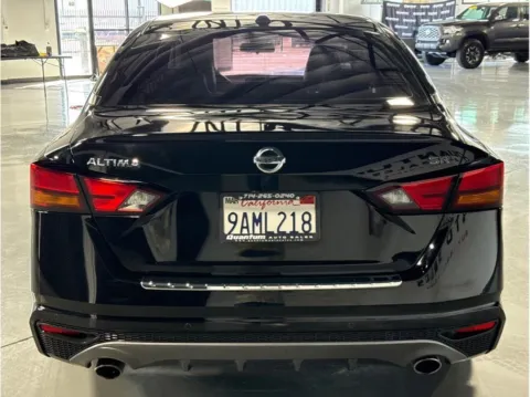 More photos of 2022 Nissan Altima 2.5 SR Sedan 4D at Quantum Auto Sales - Garden Grove, CA