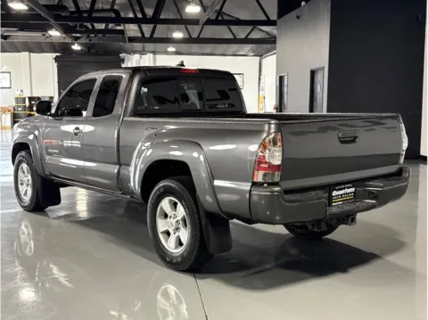 Another view of 2015 Toyota Tacoma Access Cab PreRunner Pickup 4D 6 ft for sale in Garden Grove, CA at Quantum Auto Sales - Garden Grove