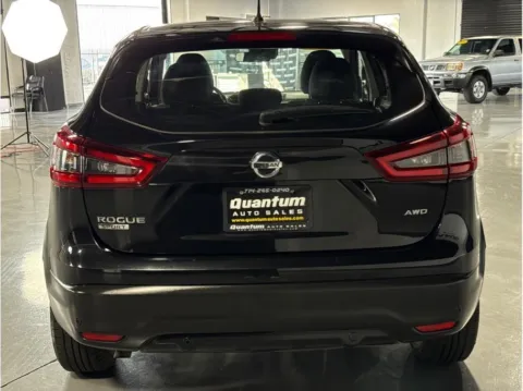 More photos of 2021 Nissan Rogue Sport S Sport Utility 4D at Quantum Auto Sales - Garden Grove, CA