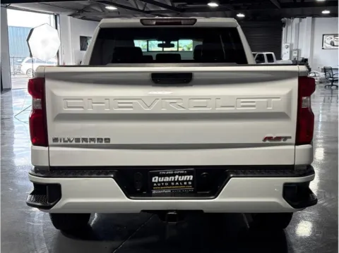 More photos of 2020 Chevrolet Silverado 1500 Crew Cab RST Pickup 4D 5 3/4 ft at Quantum Auto Sales - Garden Grove, CA