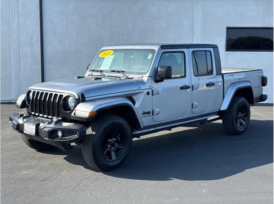 Silver 2021 Jeep Gladiator California Edition Pickup 4D 5 ft for sale in Garden Grove, CA