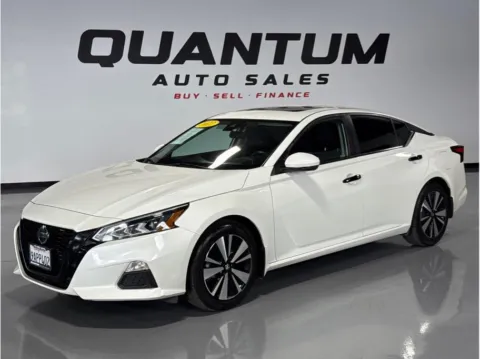 White 2022 Nissan Altima 2.5 SV Sedan 4D for sale in Garden Grove, CA