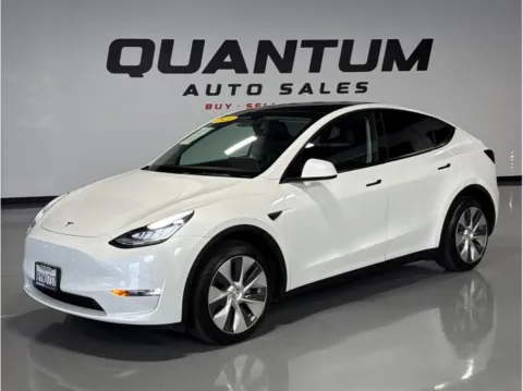 White 2021 Tesla Model Y Long Range Sport Utility 4D for sale in Garden Grove, CA
