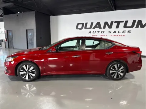 Photos of 2022 Nissan Altima 2.5 SV Sedan 4D for sale in Garden Grove, CA at Quantum Auto Sales - Garden Grove