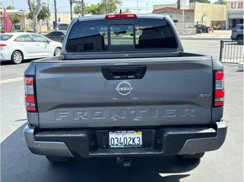 More photos of 2022 Nissan Frontier Crew Cab SV Pickup 4D 5 ft at Quantum Auto Sales - Santa Ana, CA