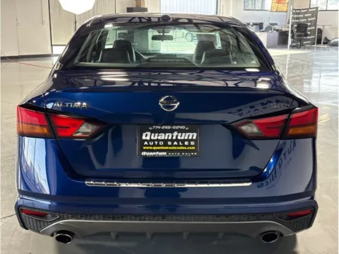 More photos of 2022 Nissan Altima 2.5 SR Sedan 4D at Quantum Auto Sales - Santa Ana, CA