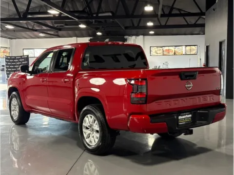 Another view of 2022 Nissan Frontier Crew Cab SV Pickup 4D 5 ft for sale in Santa Ana, CA at Quantum Auto Sales - Santa Ana