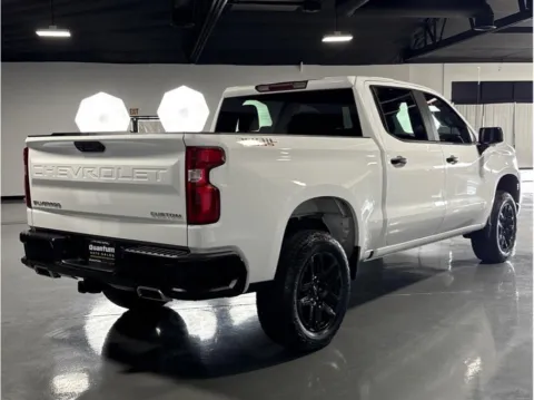 More photos of 2024 Chevrolet Silverado 1500 Crew Cab Custom Trail Boss Pickup 4D 5 3/4 ft at Quantum Auto Sales - Santa Ana, CA