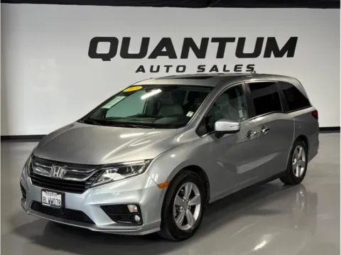 Silver 2019 Honda Odyssey EX-L w/Navigation & RES Minivan 4D for sale in Santa Ana, CA