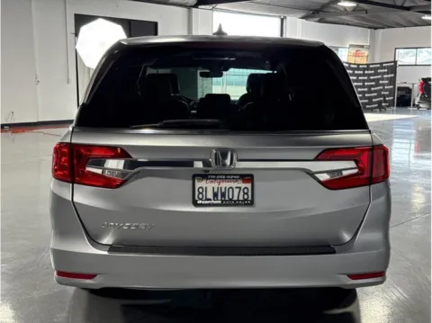 More photos of 2019 Honda Odyssey EX-L w/Navigation & RES Minivan 4D at Quantum Auto Sales - Santa Ana, CA